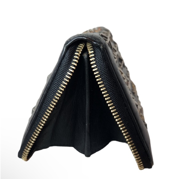 Jimmy Choo Black leather zip around wallet - Picture 3 of 10